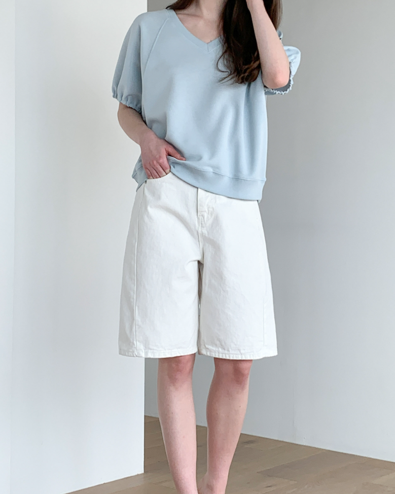 V neck sweatshirt