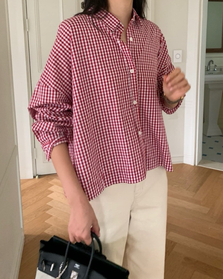 Small checkered cropped shirt