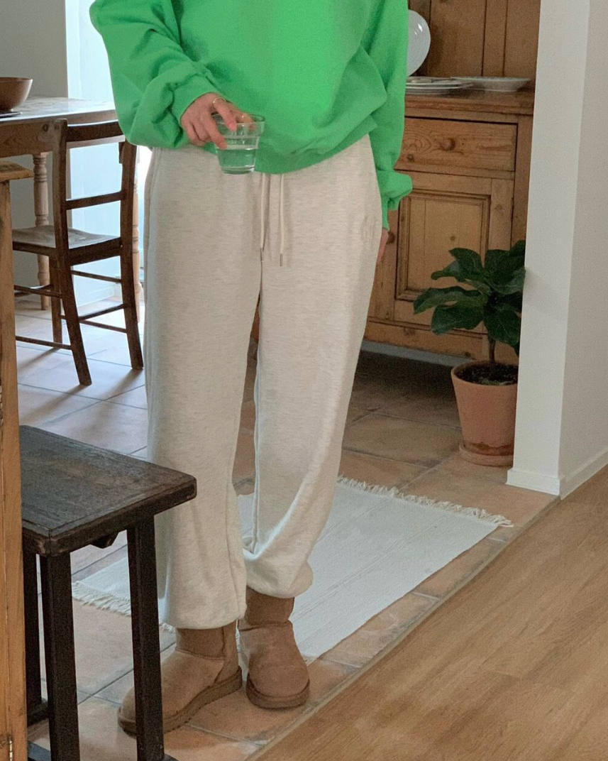 (F/W) Obe fleece lined jogger pants
