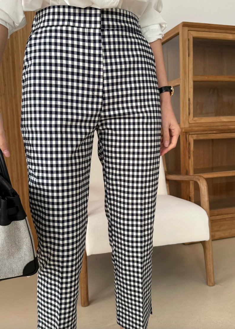 Checkered cropped pants