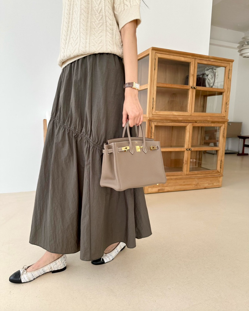 Nylon shirring skirt