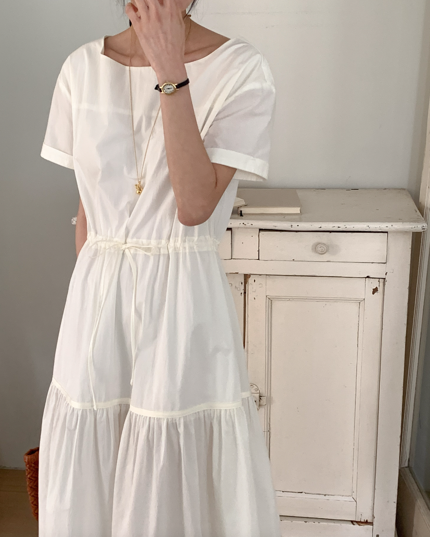 Boat-neck Tiered dress