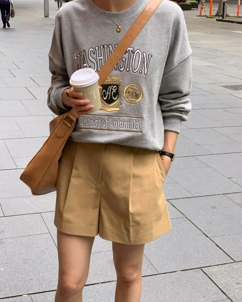 Pintuck shorts with belt