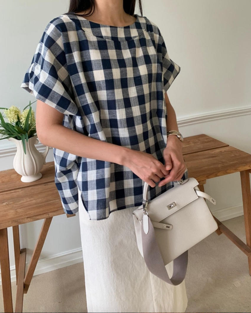 Gingham linen blouse