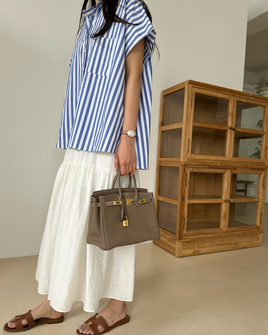 Wide striped shirt