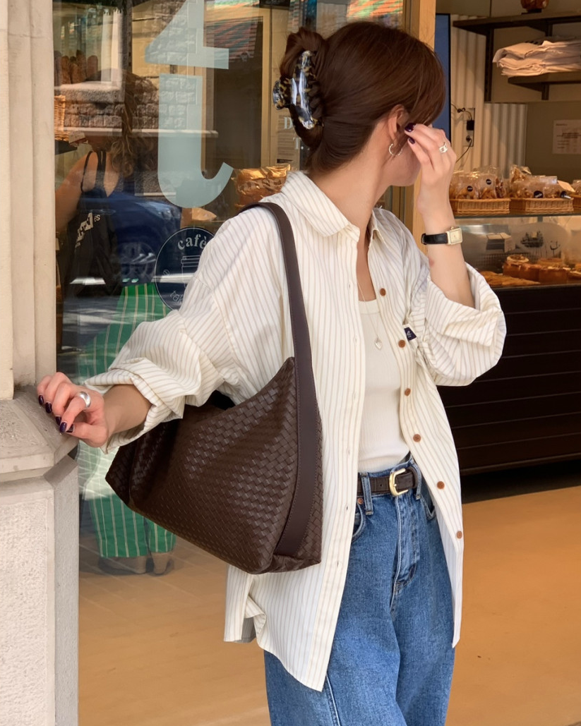 AREING boxy striped shirt