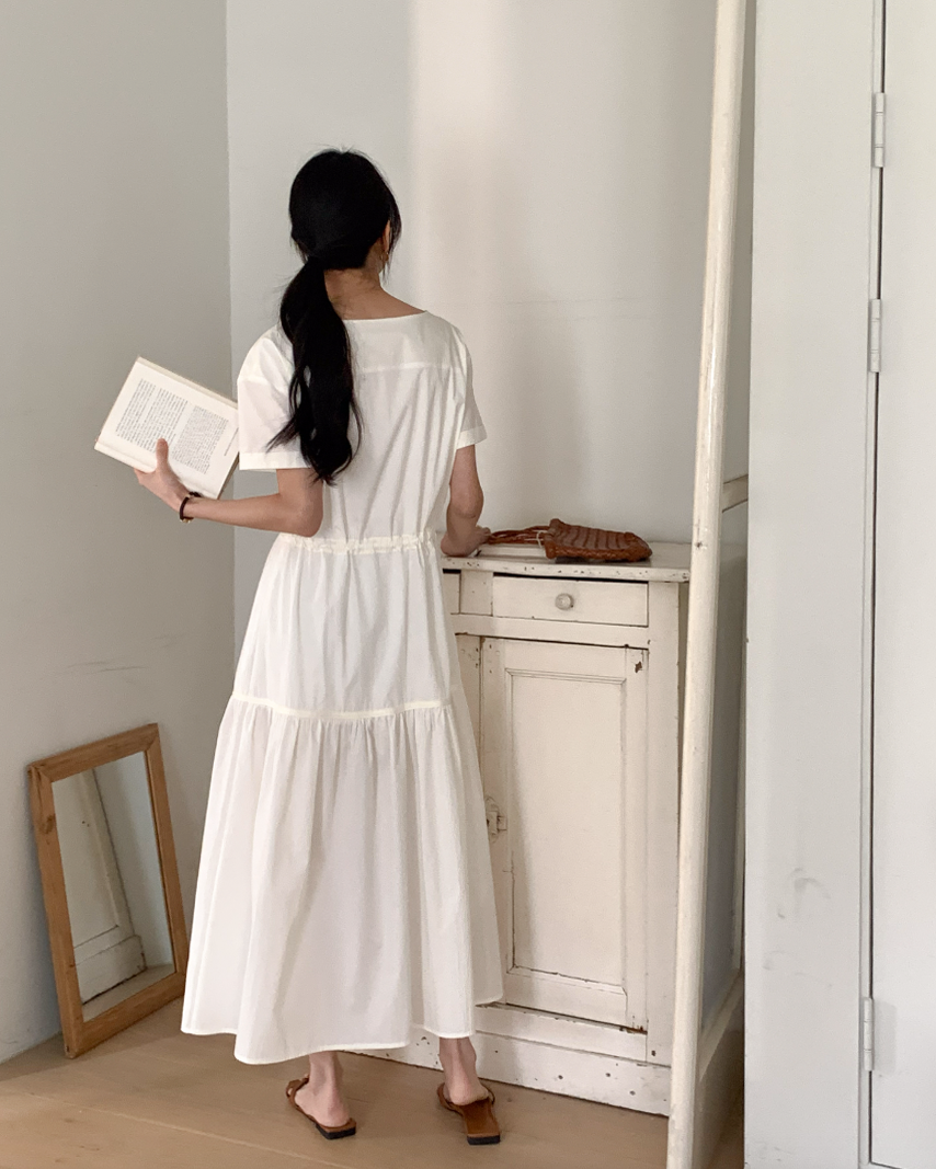 Boat-neck Tiered dress