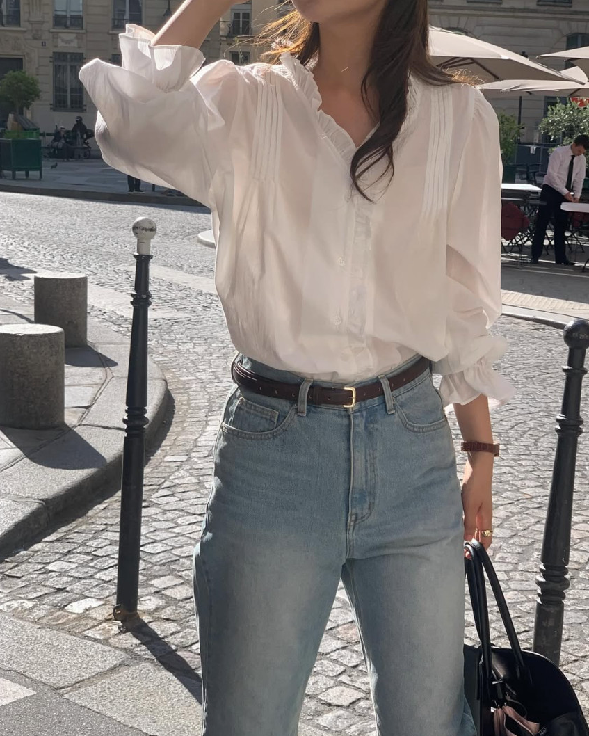 Cotton frill blouse