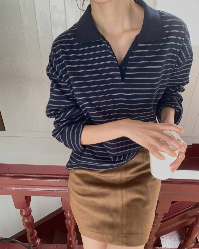 Round collar striped tee