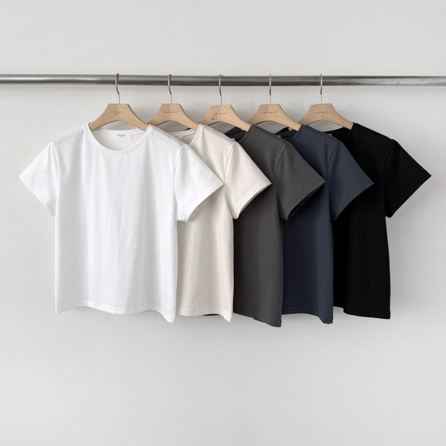 Cool touch basic t-shirt
