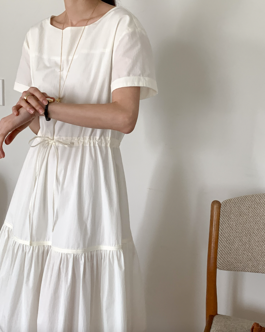 Boat-neck Tiered dress
