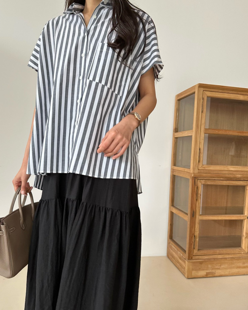 Wide striped shirt