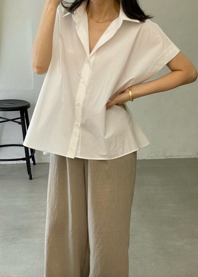 Crisp cotton cap sleeve shirt