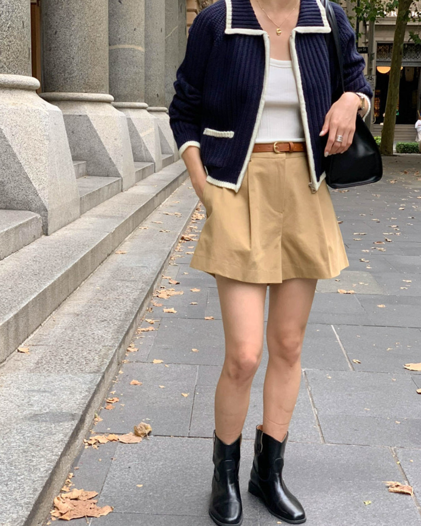 Pintuck shorts with belt