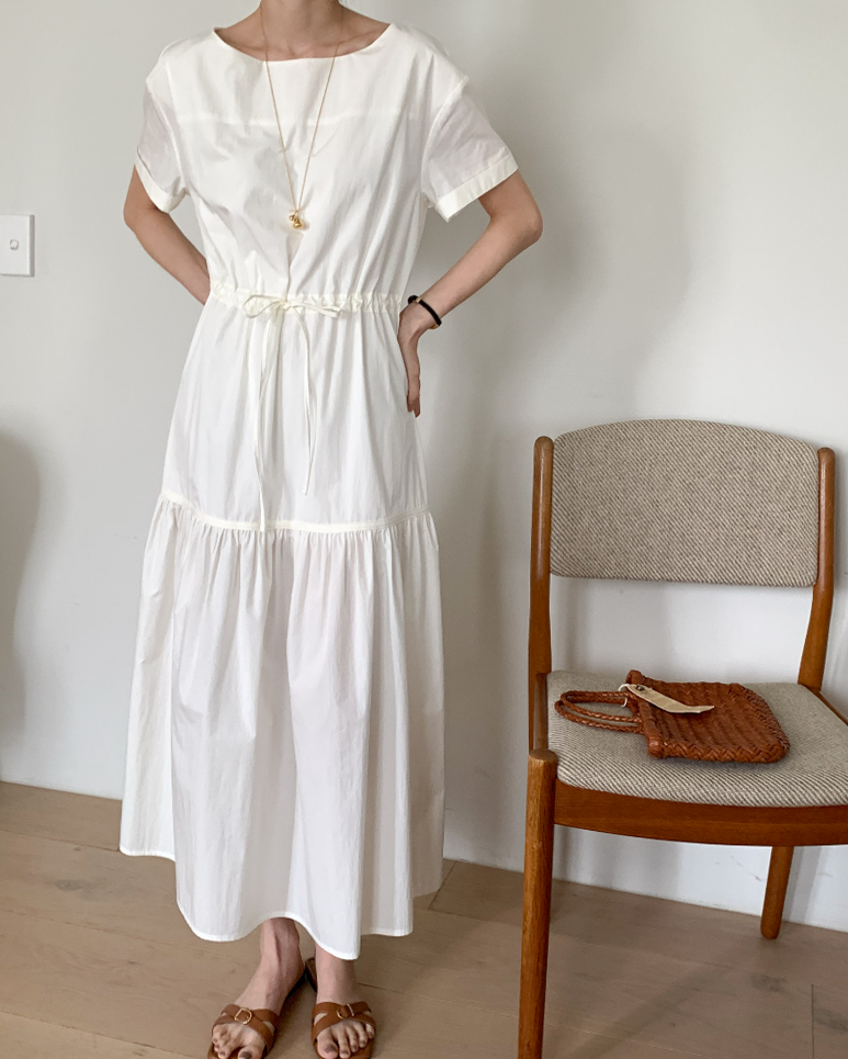 Boat-neck Tiered dress