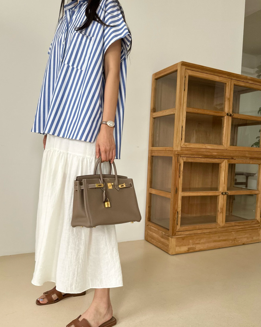 Wide striped shirt