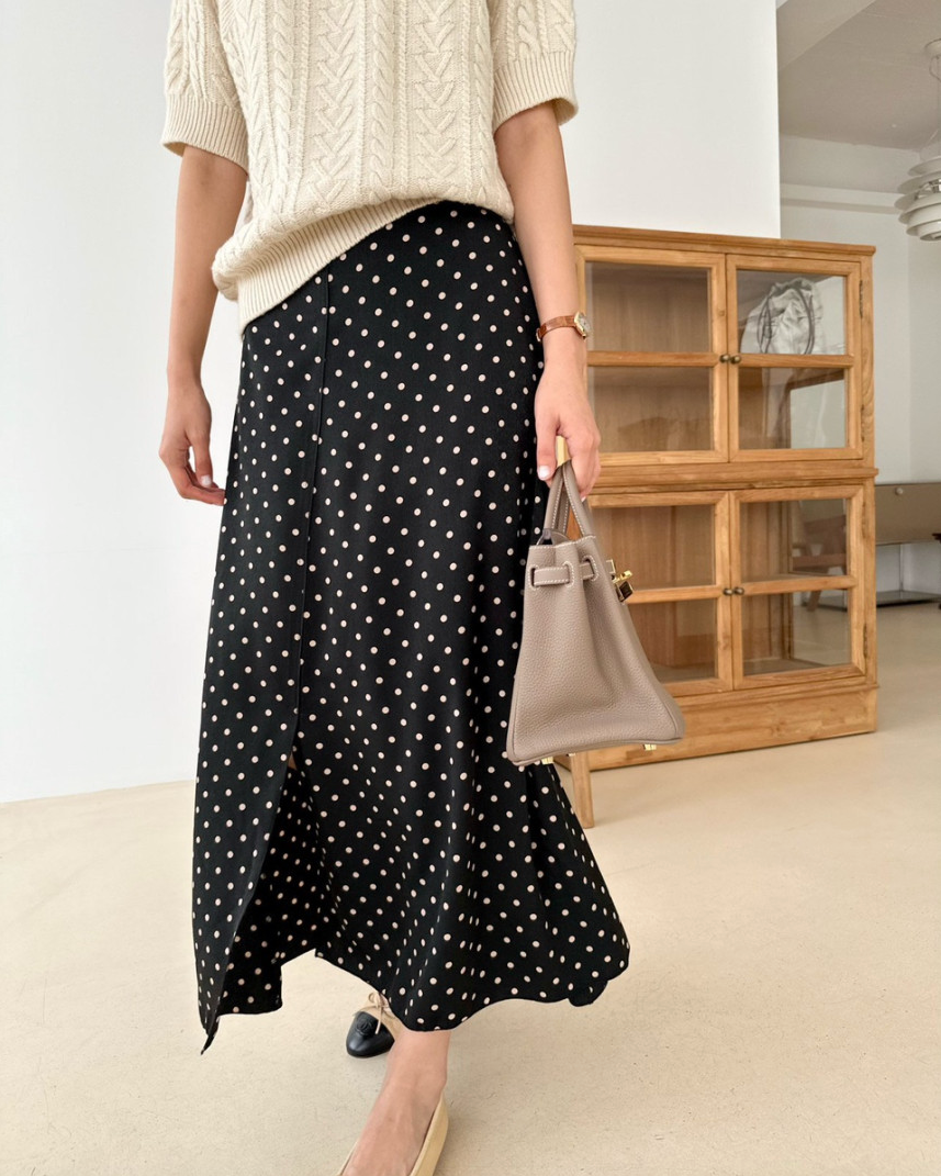 Polka dots skirt