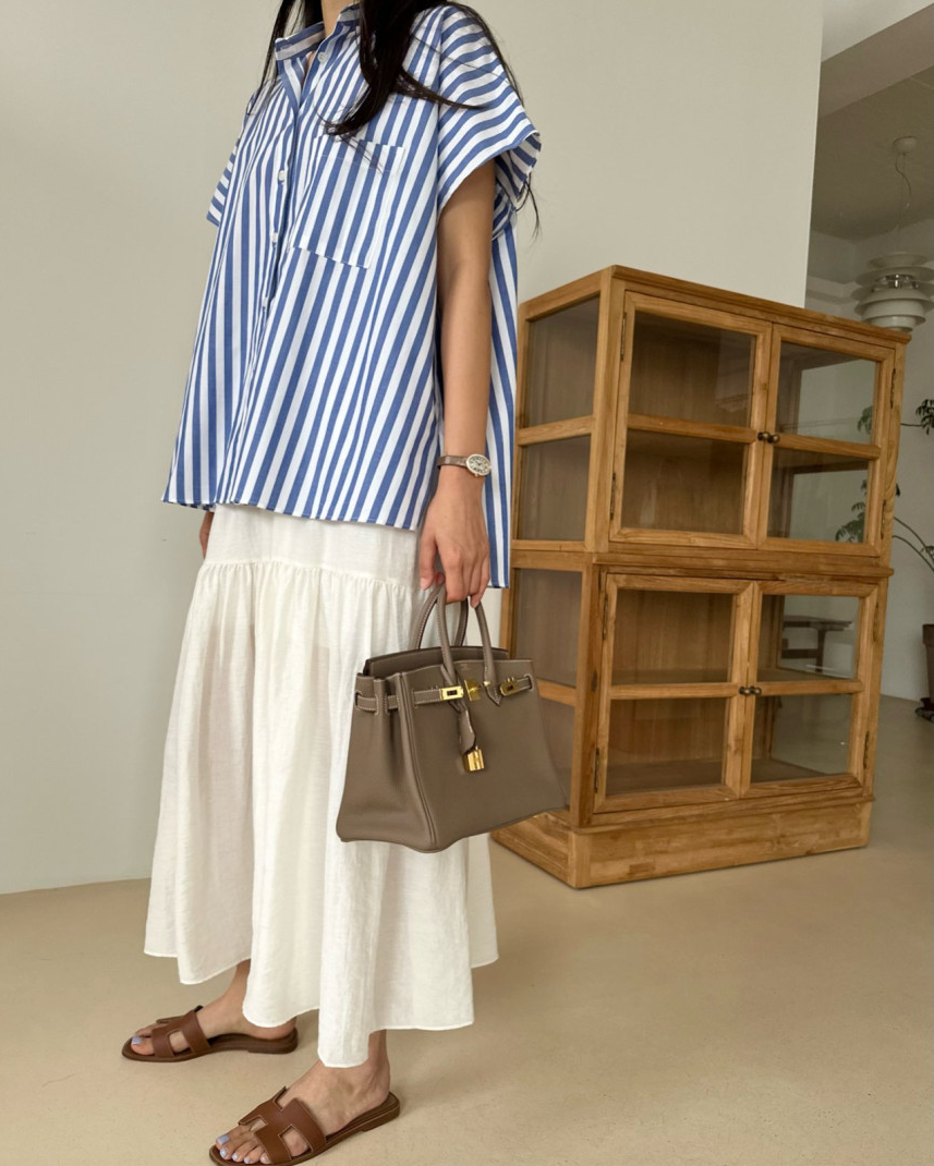 Wide striped shirt