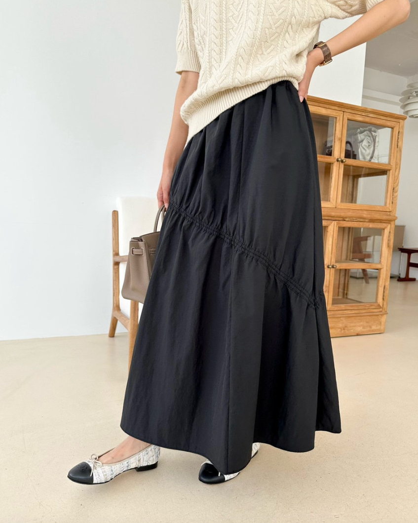 Nylon shirring skirt