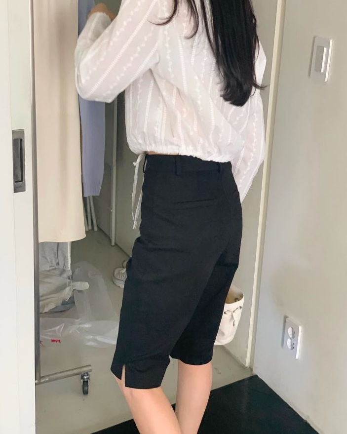 Classic capri pants