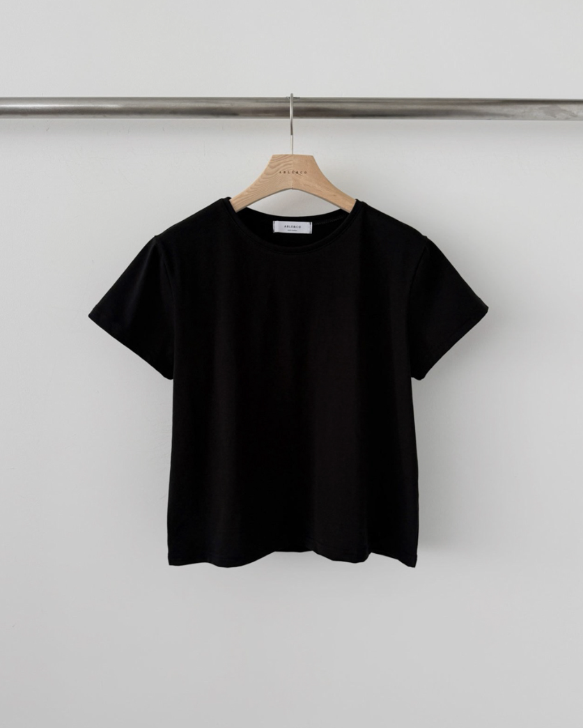 Cool touch basic t-shirt