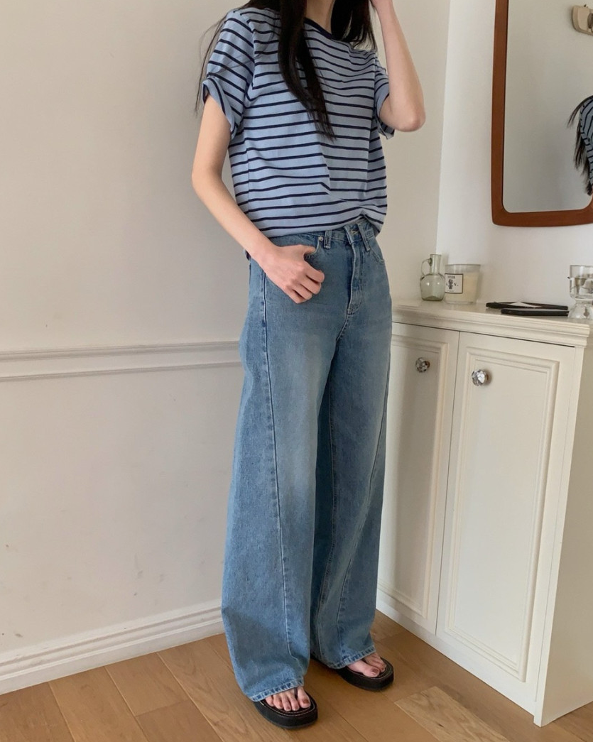 Relaxed striped T-shirt