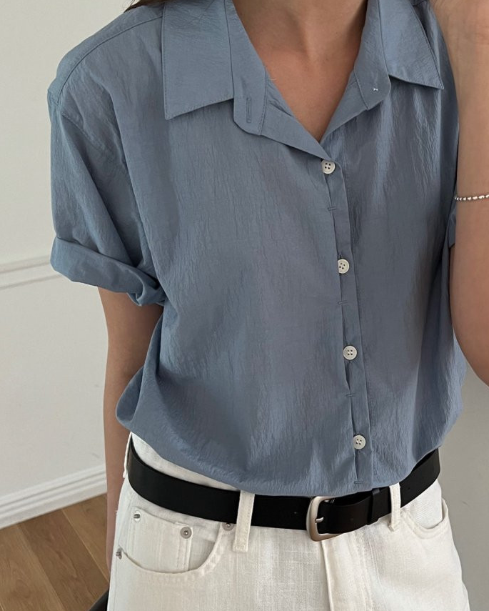 Nylon roll up sleeve shirt