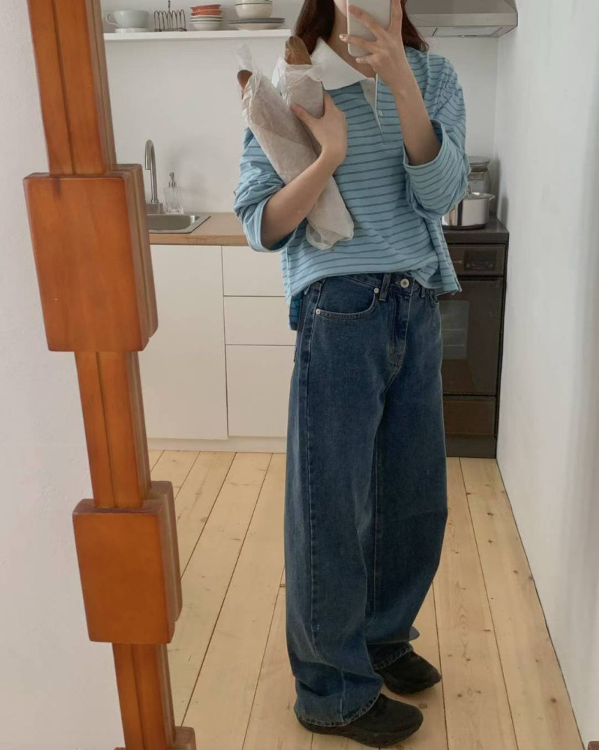 Round collar striped tee