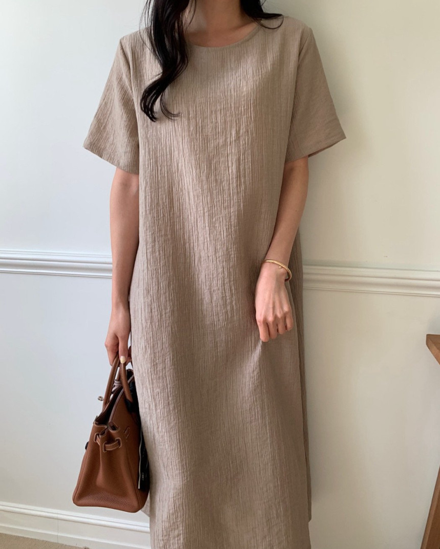 Minimal round neck dress