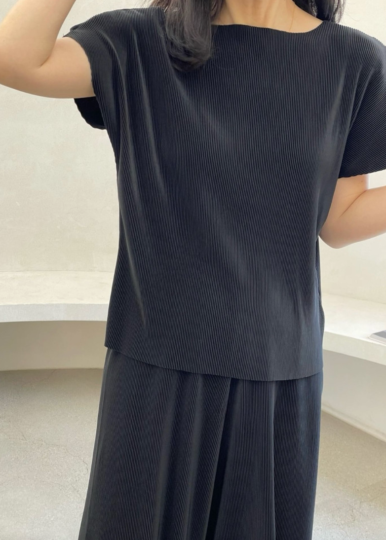 Summer pleated boatneck Top