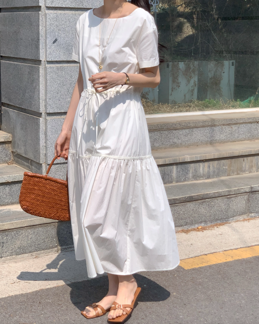 Boat-neck Tiered dress