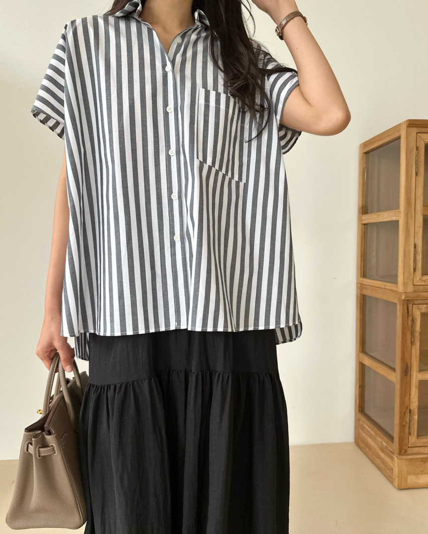 Wide striped shirt