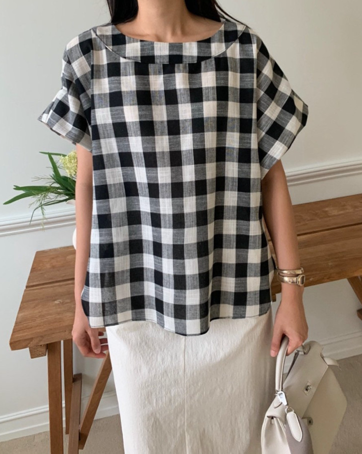 Gingham linen blouse