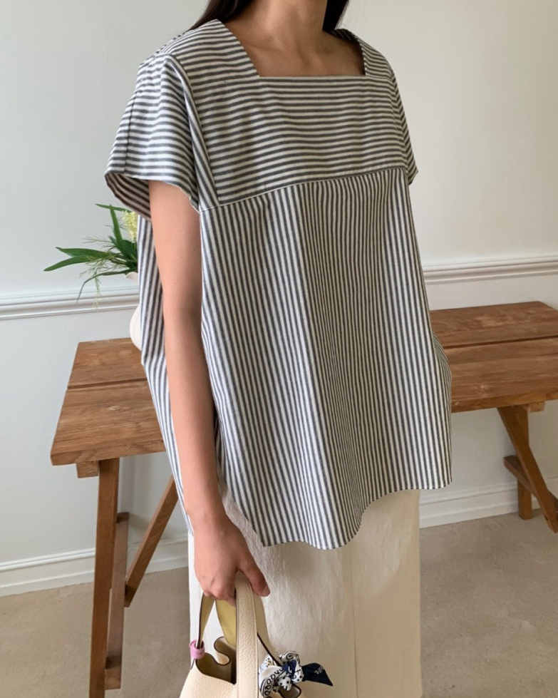 Striped tunic blouse