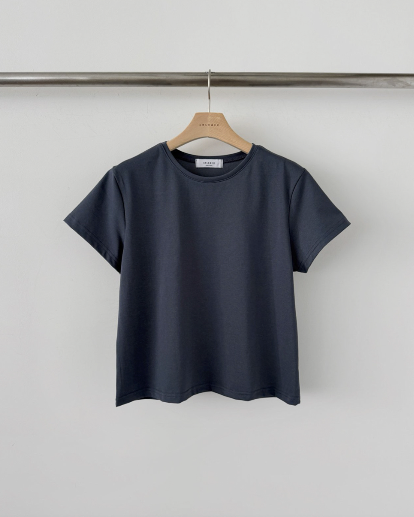 Cool touch basic t-shirt