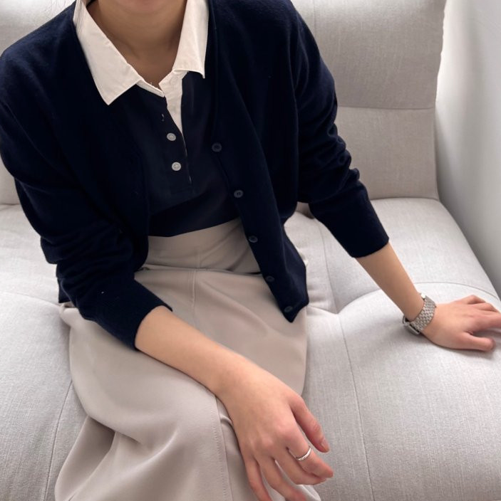 Contrast collar T-shirt
