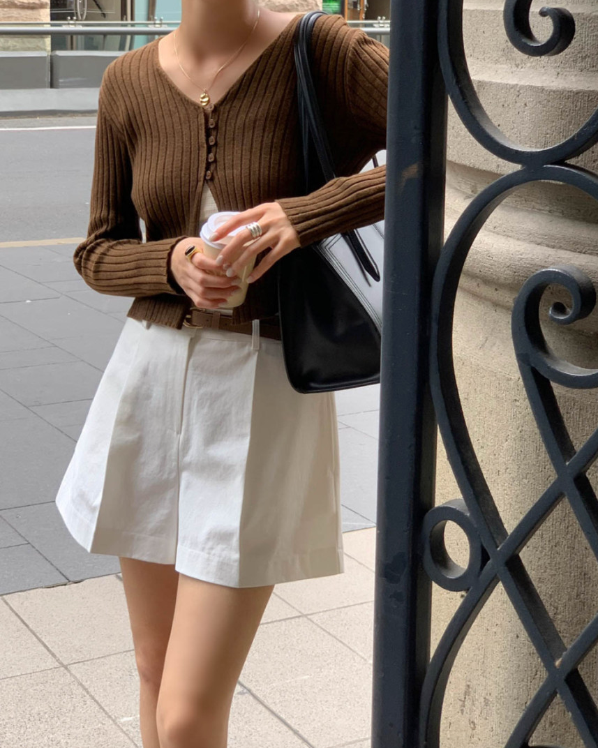 Pintuck shorts with belt