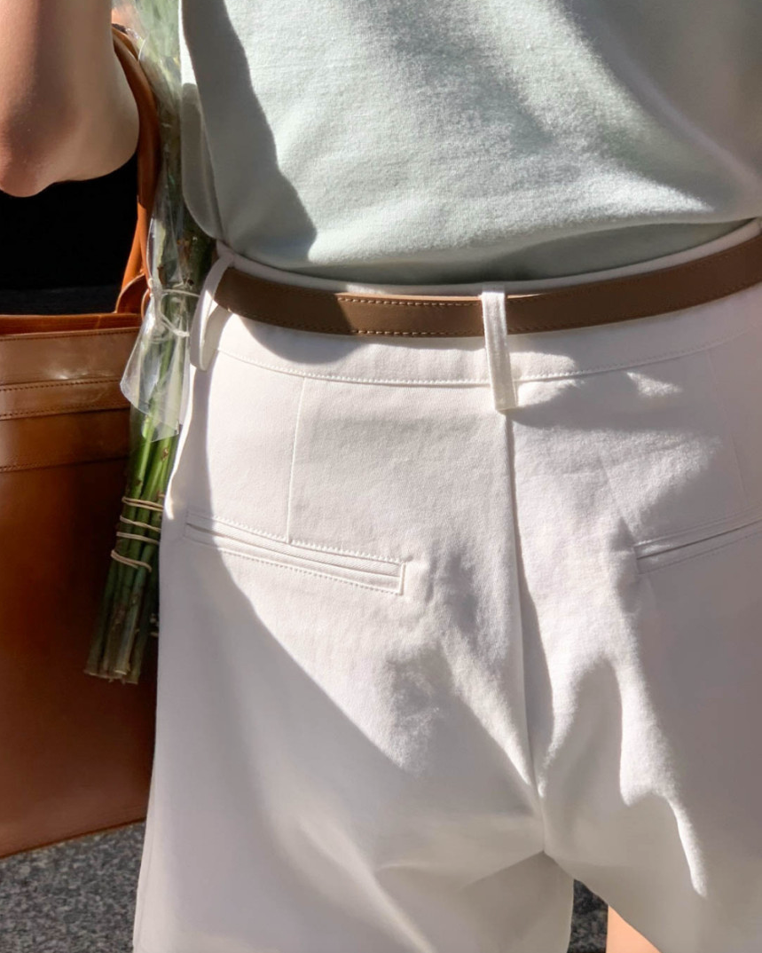 Pintuck shorts with belt