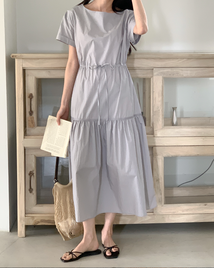Boat-neck Tiered dress