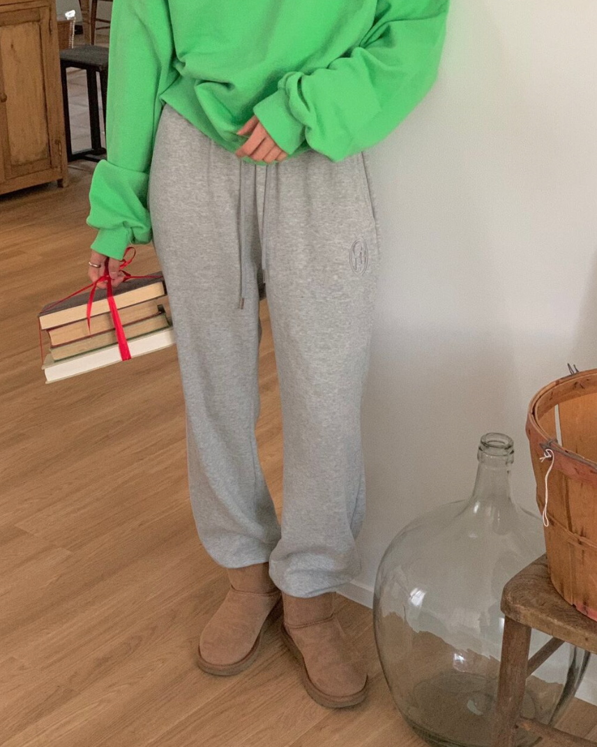 (F/W) Obe fleece lined jogger pants