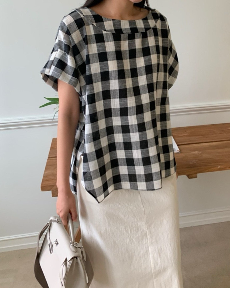 Gingham linen blouse