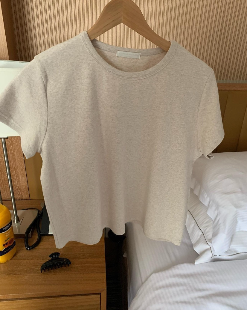 Crewneck minimal tee