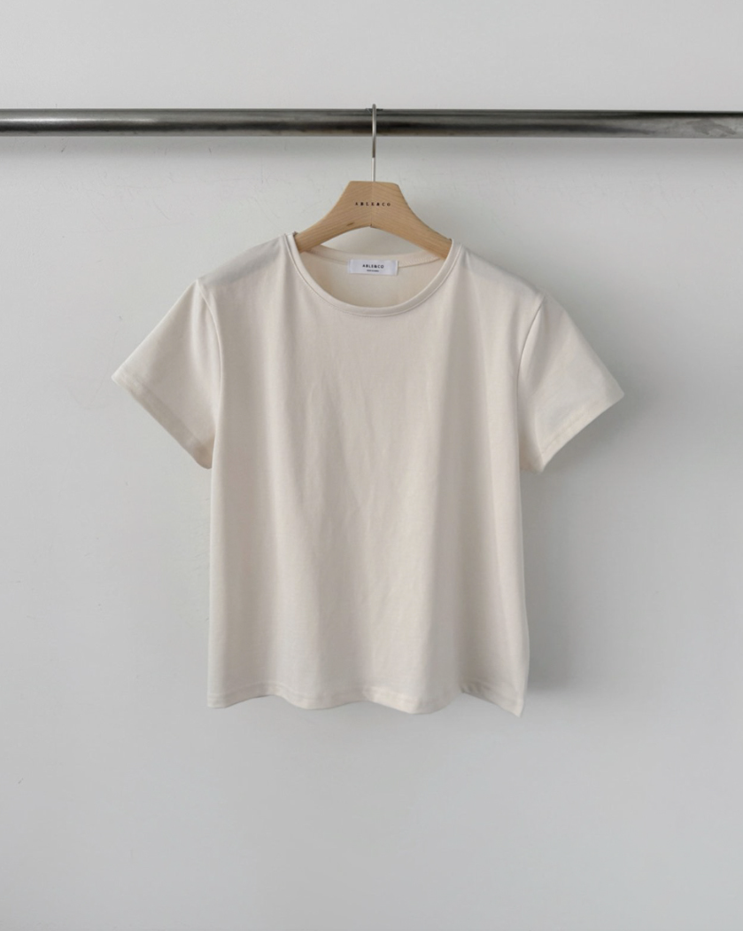 Cool touch basic t-shirt