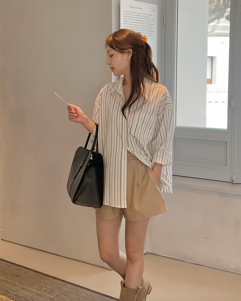 Striped oversized shirt