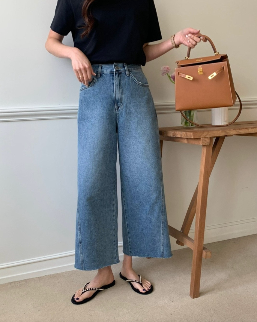 Summer wide natural jeans