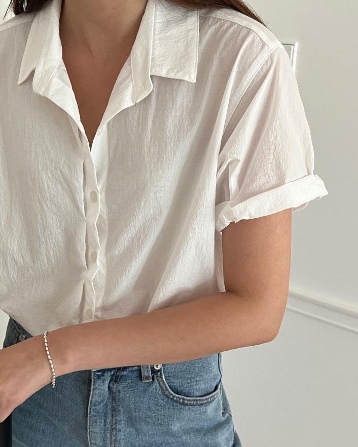 Nylon roll up sleeve shirt