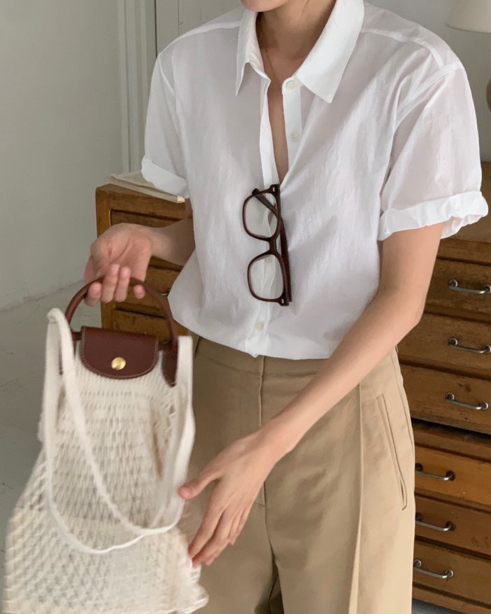 Nylon roll up sleeve shirt