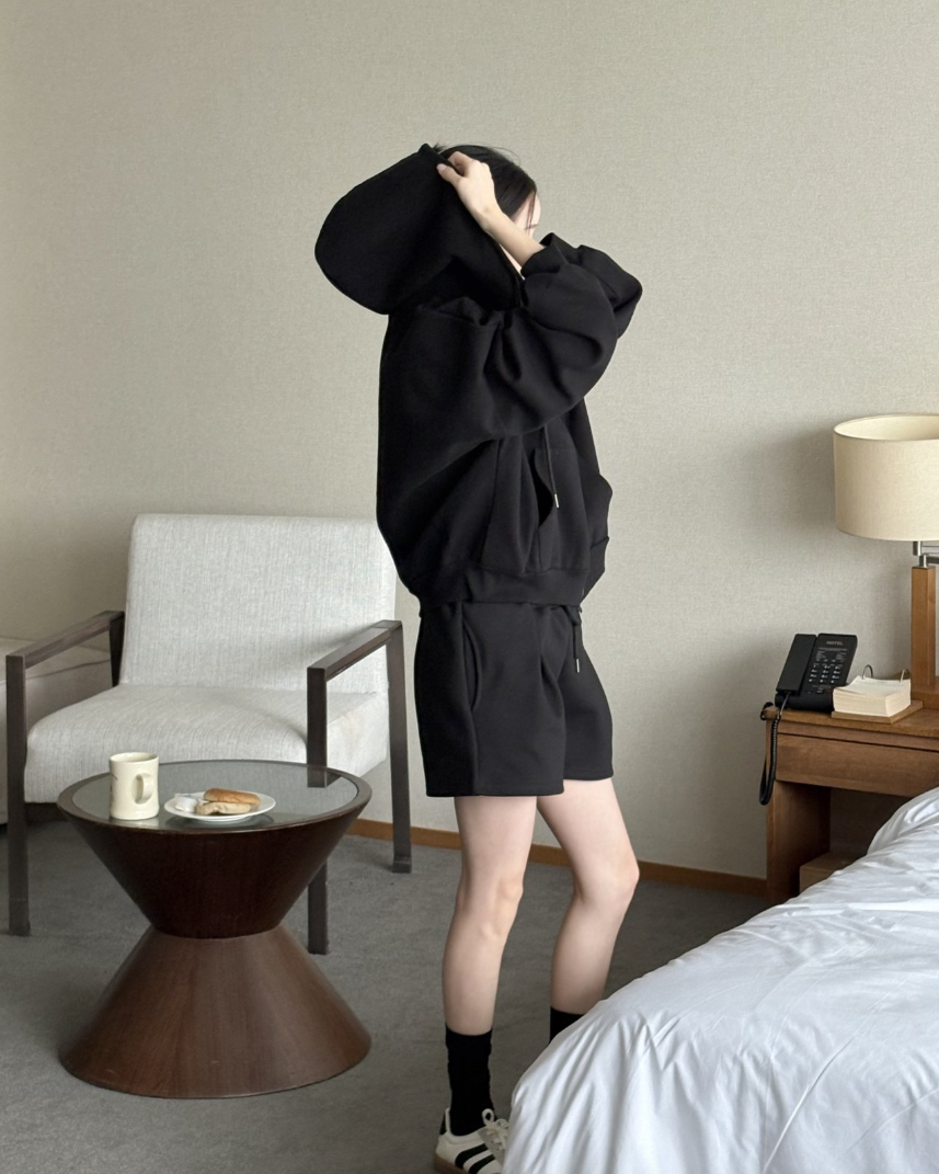 Overfit hoodie jumper