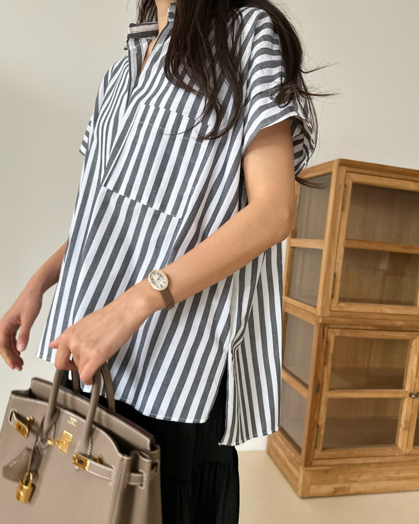 Wide striped shirt