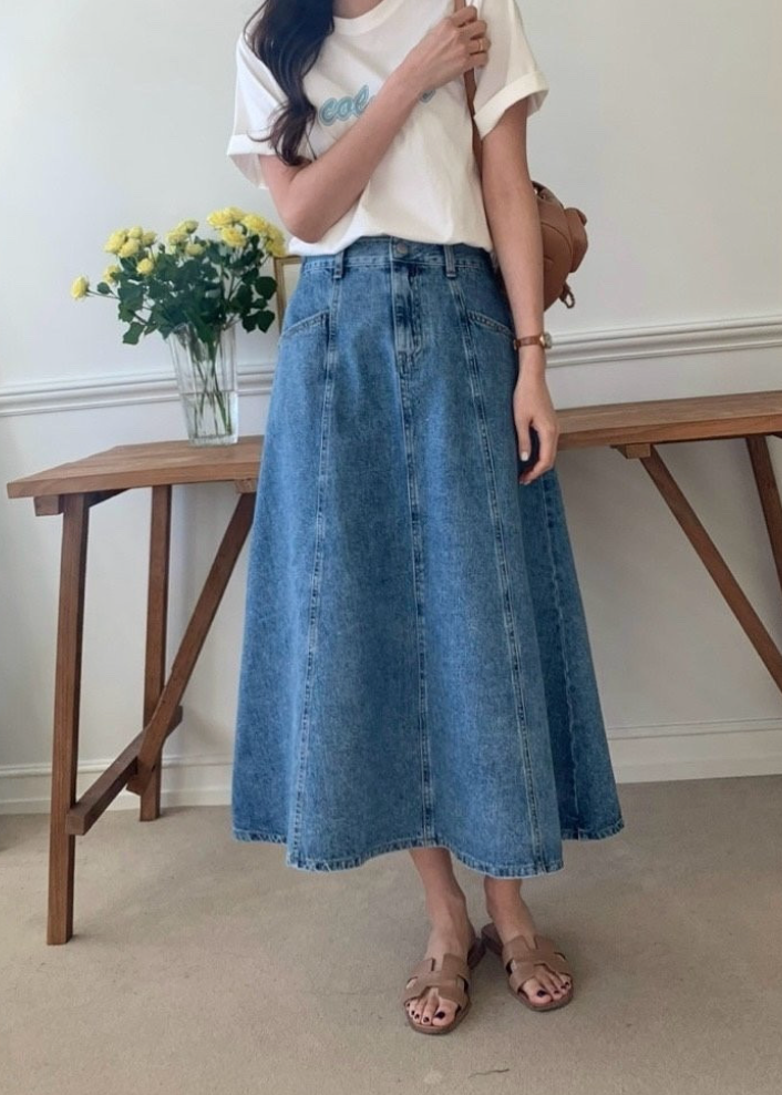A line stitch denim skirt